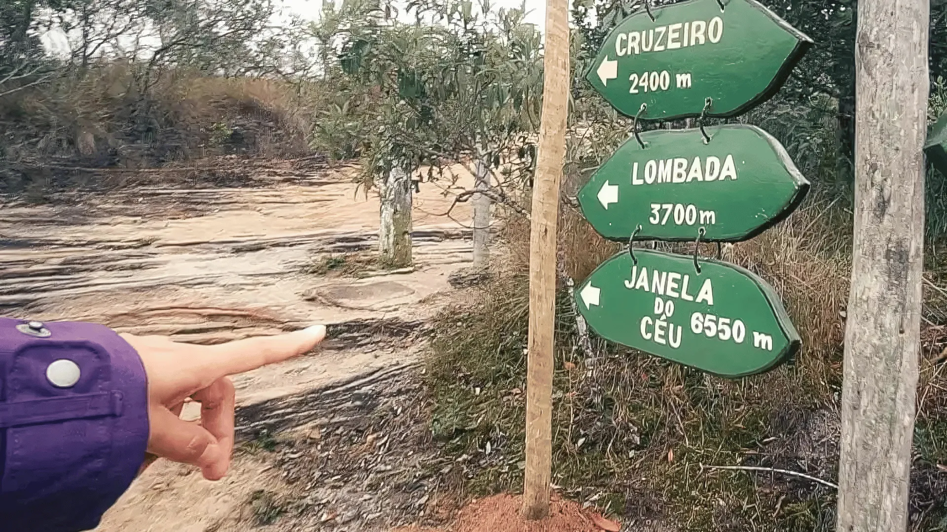 Lote de 300m² com vista para a serra em Ibitipoca